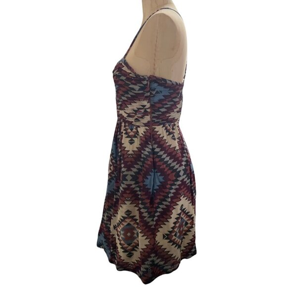 Billabong Davenport Aztec Tribal Print Dress Womens SIze Large - Picture 4 of 8